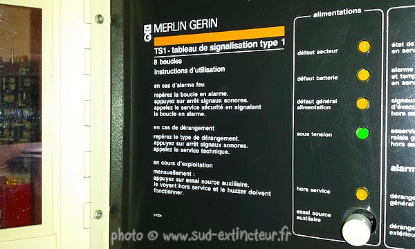 MERLIN GERIN TS1 Tableau de Signalisation Incendie de Type 1, conventionnel.