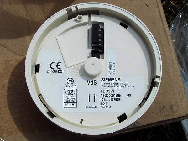 SIEMENS SINTESO FDO221 Dtecteur Optique de Fume Adressable